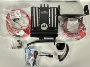 Цифровая возимая радиостанция Motorola XTL1500